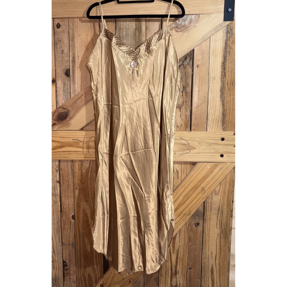Vintage California Dynasty‎ Liquid Gold Satin Nightgown Woven Ribbon V Neck XL